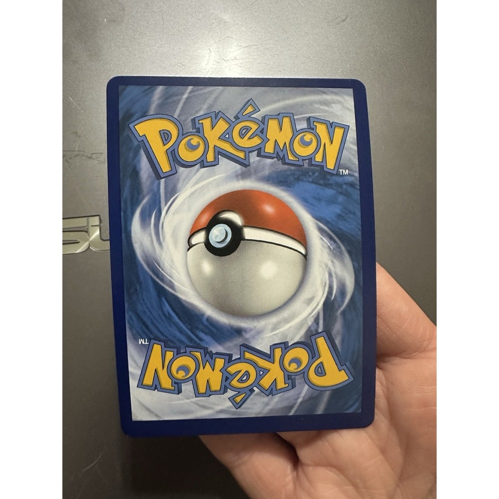 Pikachu‎ V SWSH061 MISCUT ERROR Promo Pokémon Card - Near Mint - Picture 3 of 9
